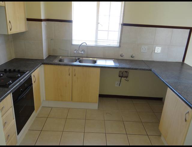 2 BEDROOM APARTMENT TO LET IN FAERIE GLEN